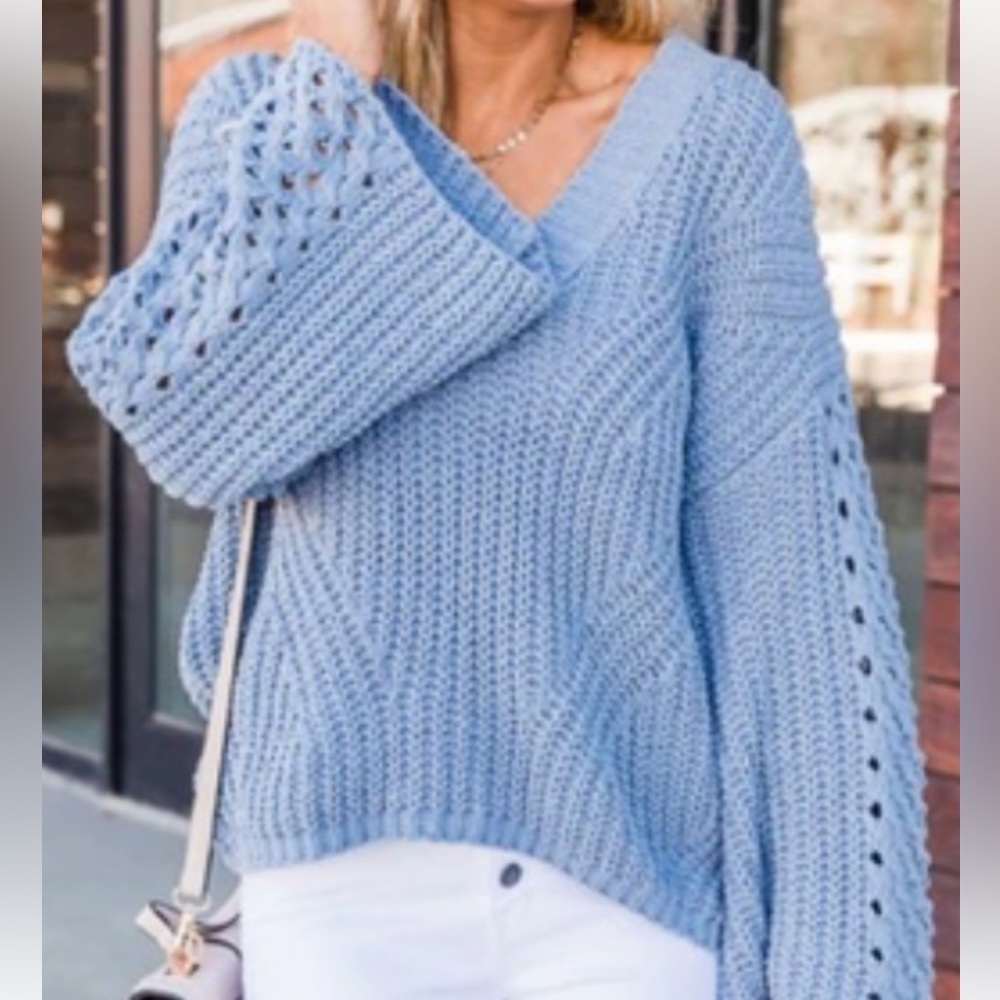 Pink Lily baby blue knit sweater